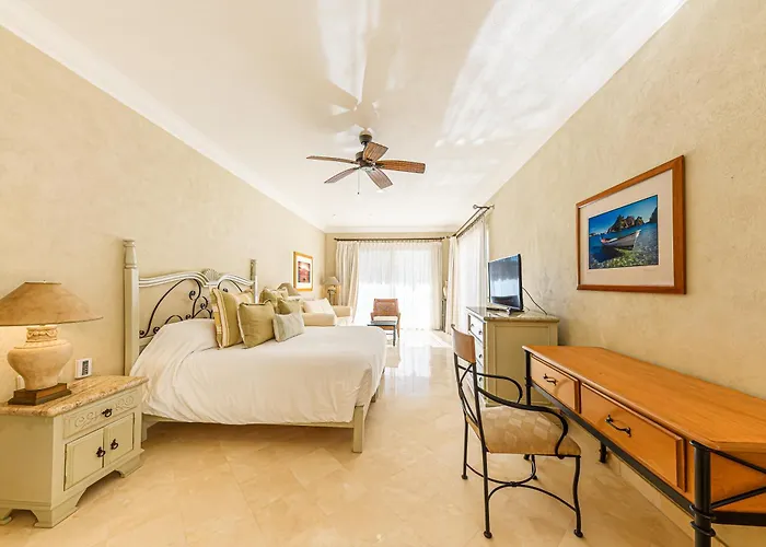 Aparthotel La 4*