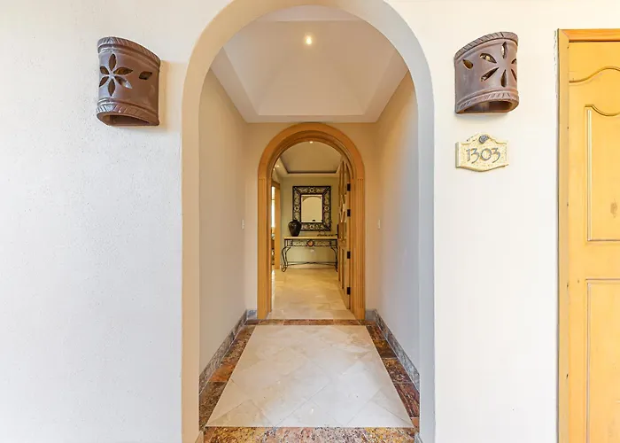 La Aparthotel Cabo San Lucas