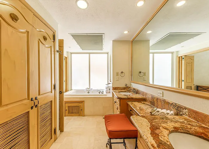 La 4* Cabo San Lucas