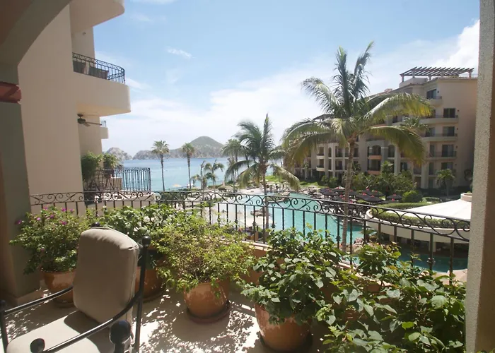 Aparthotel La 4*